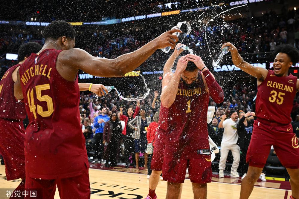 疑是显而易 疑是显而易